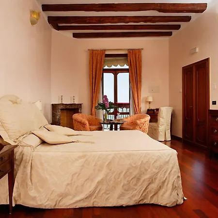 La Rosa Dei Venti 4* Venetië