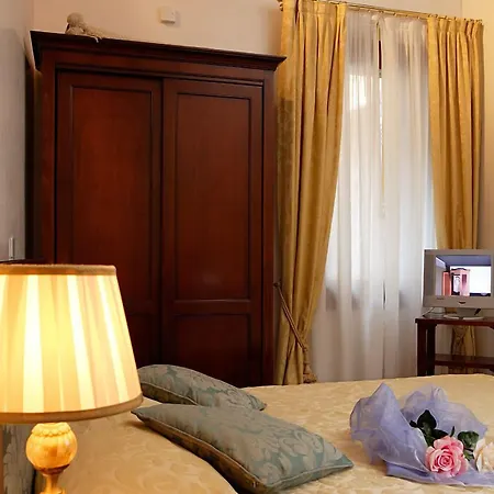 La Rosa Dei Venti Pensión Venecia