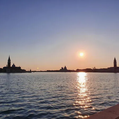 Gasthuis La Rosa Dei Venti Venetië